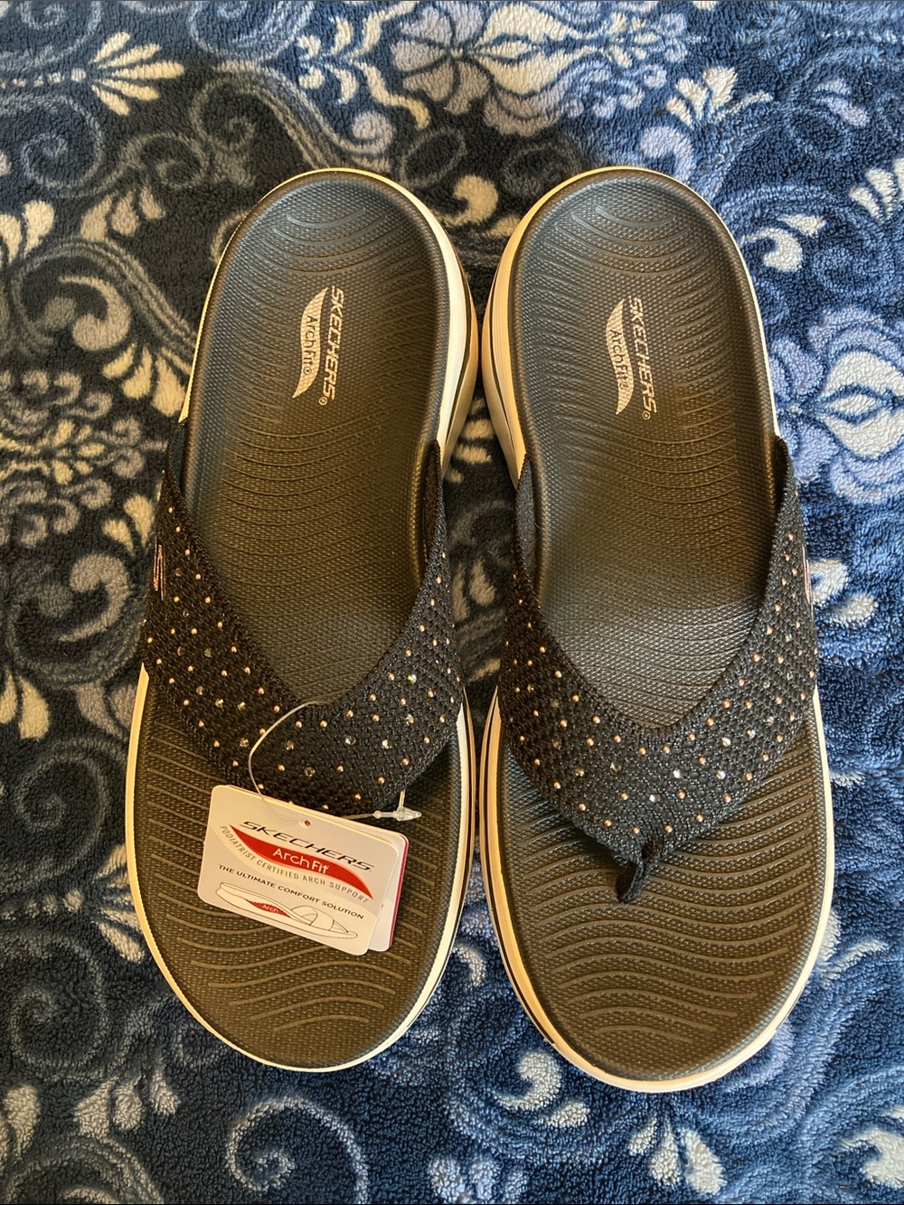 Skechers Black Sparkle Arch Fit Thong Sandals